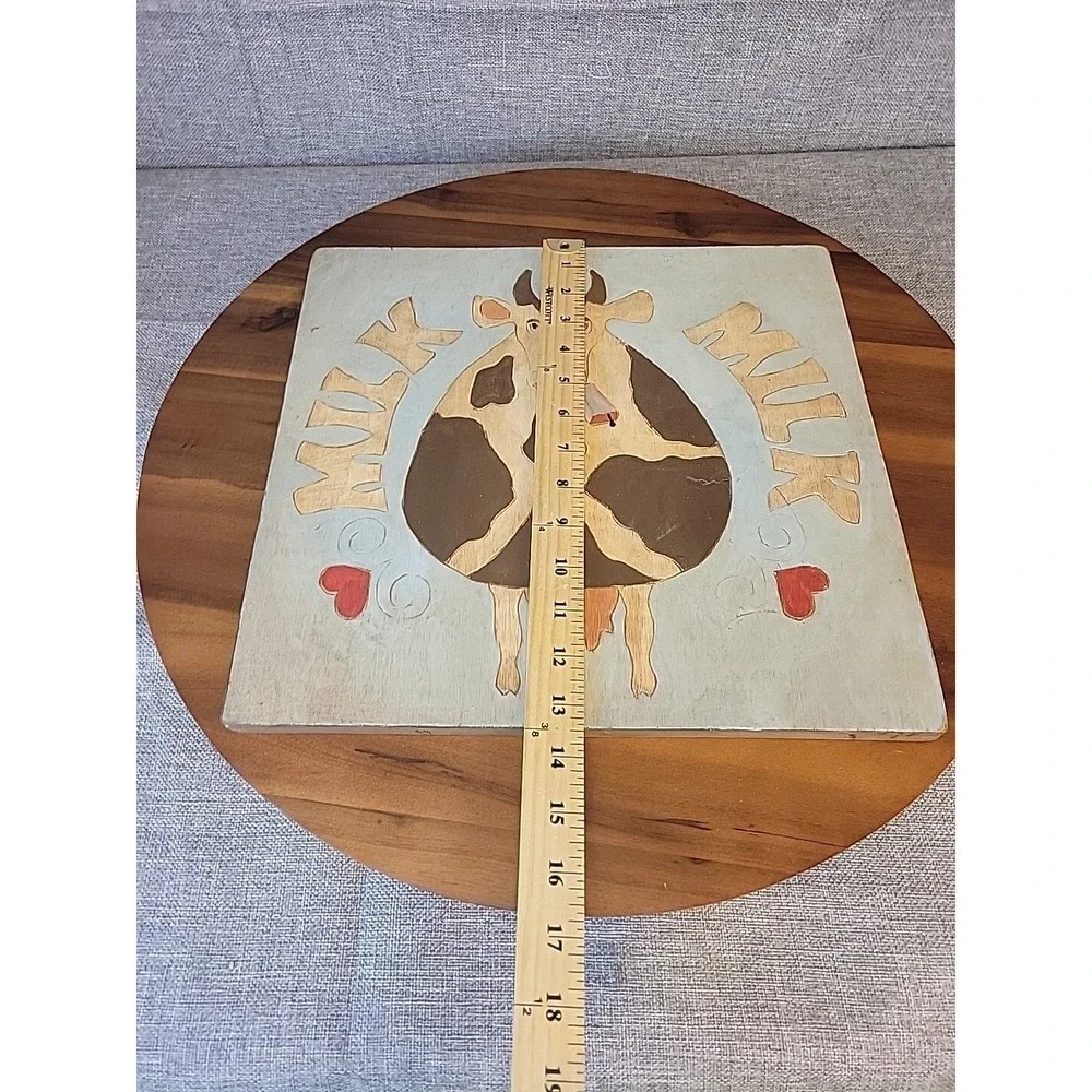 The Unbranded Brand vintage hanging